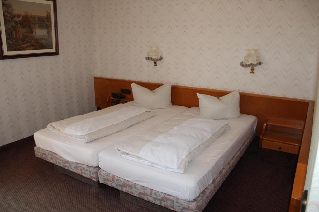 Schlosshotel Хиршхорн Номер фото